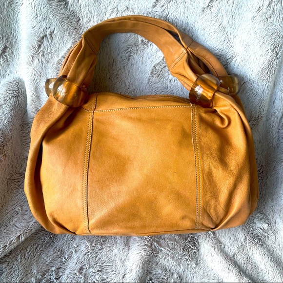 See By Chloe Ring Around Lambskin Bag w/ Star Keychain 2009 - Picture 3 of 7